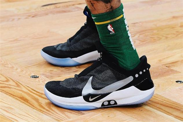 nike adapt bb上腳效果 腳感體驗(yàn)非常棒 nike adapt bb上腳效果 腳感體驗(yàn)非常棒