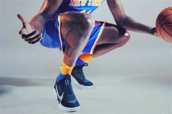 nike adapt bb上腳效果 腳感體驗(yàn)非常棒 nike adapt bb上腳效果 腳感體驗(yàn)非常棒