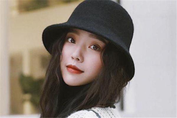 冬天戴什么帽子顯得臉小 打造v型小臉 冬天戴什么帽子顯得臉小 打造v型小臉