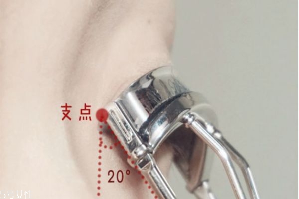 哪種睫毛膏比較好用 哪種睫毛膏刷涂效果最好 哪種睫毛膏比較好用 哪種睫毛膏刷涂效果最好