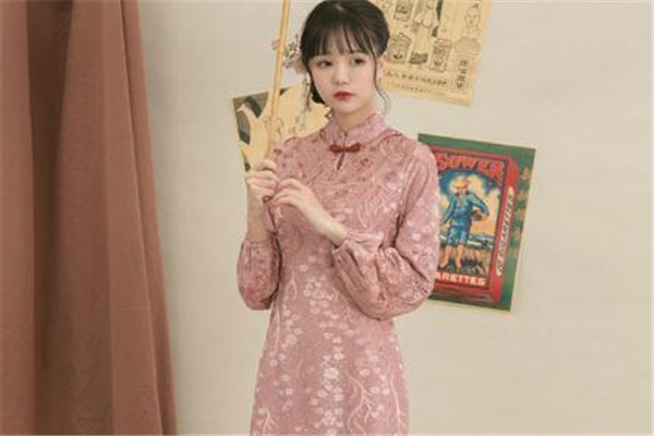 年會穿什么顏色禮服好 做年會里最靚的仔 年會穿什么顏色禮服好 做年會里最靚的仔