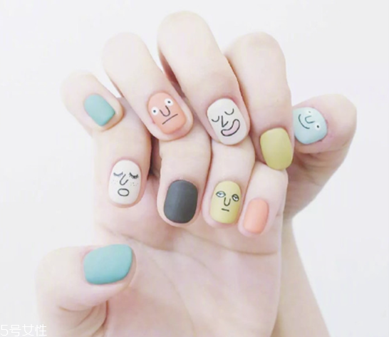 純色跳色美甲圖片 顯手白跳色美甲 純色跳色美甲圖片 顯手白跳色美甲