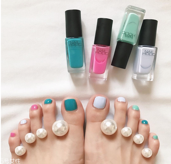 純色跳色美甲圖片 顯手白跳色美甲 純色跳色美甲圖片 顯手白跳色美甲