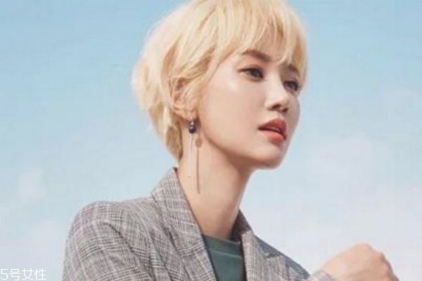 2019年頭發(fā)流行什么顏色 2019流行發(fā)色 2019年頭發(fā)流行什么顏色 2019流行發(fā)色