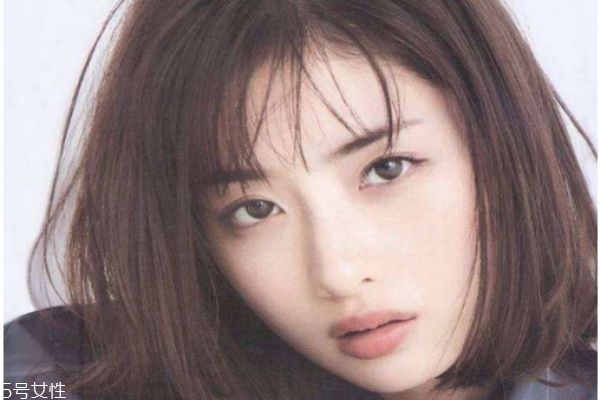 2019年頭發(fā)流行什么顏色 2019流行發(fā)色 2019年頭發(fā)流行什么顏色 2019流行發(fā)色