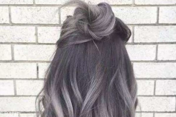 2019年頭發(fā)流行什么顏色 2019流行發(fā)色 2019年頭發(fā)流行什么顏色 2019流行發(fā)色