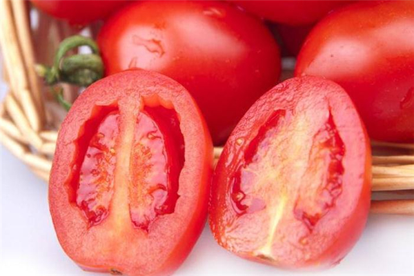 圣女果放冰箱可以保存多久 看冷藏還是冷凍 圣女果放冰箱可以保存多久 看冷藏還是冷凍