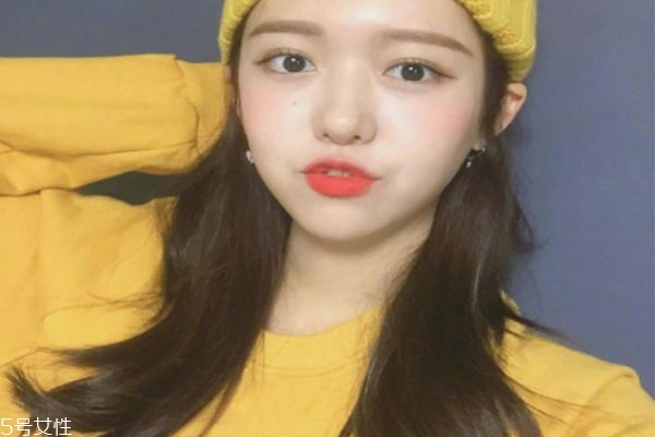 女生卷發(fā)發(fā)型圖片 學(xué)生長(zhǎng)卷發(fā)發(fā)型圖片 女生卷發(fā)發(fā)型圖片 學(xué)生長(zhǎng)卷發(fā)發(fā)型圖片