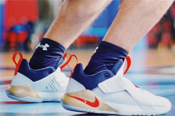 球鞋鑒定app有哪些 靠譜鑒定平臺推薦 球鞋鑒定app有哪些 靠譜鑒定平臺推薦