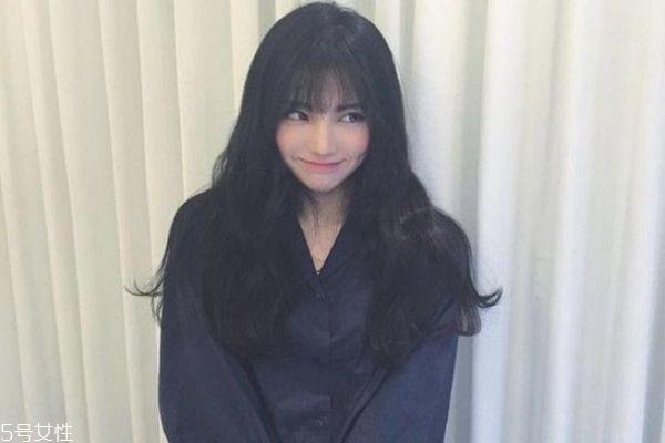 微卷長(zhǎng)發(fā)發(fā)型 女生微卷長(zhǎng)發(fā)圖片 微卷長(zhǎng)發(fā)發(fā)型 女生微卷長(zhǎng)發(fā)圖片