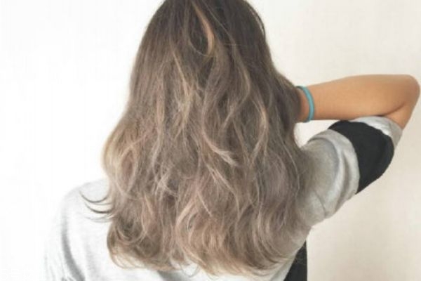 微卷長(zhǎng)發(fā)發(fā)型 女生微卷長(zhǎng)發(fā)圖片 微卷長(zhǎng)發(fā)發(fā)型 女生微卷長(zhǎng)發(fā)圖片