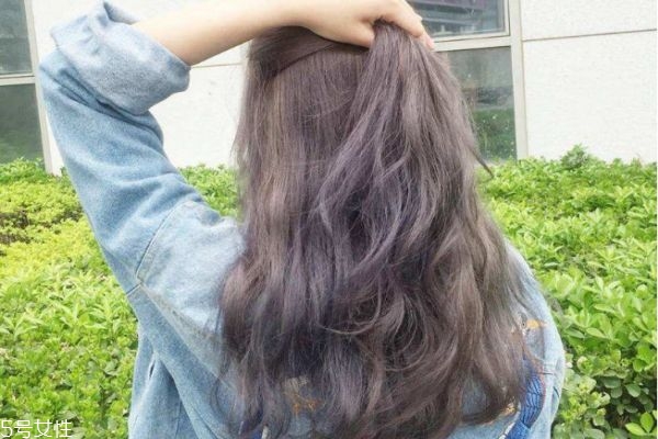 長卷發(fā)適合染什么顏色 長發(fā)卷發(fā)圖片2019最新 長卷發(fā)適合染什么顏色 長發(fā)卷發(fā)圖片2019最新