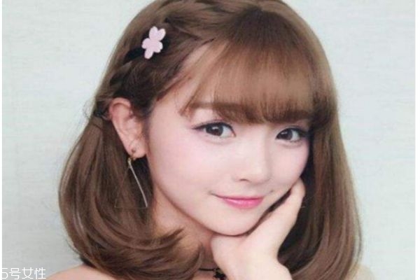 長卷發(fā)發(fā)型背影圖片 學生長卷發(fā)發(fā)型圖片 長卷發(fā)發(fā)型背影圖片 學生長卷發(fā)發(fā)型圖片