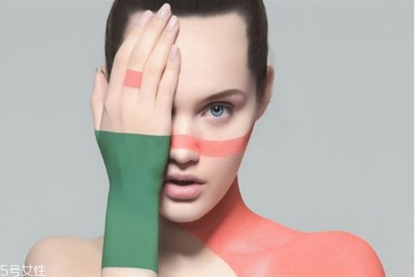 哪個季節(jié)打美白針效果好 美白針冬天打好還是夏天打好 哪個季節(jié)打美白針效果好 美白針冬天打好還是夏天打好