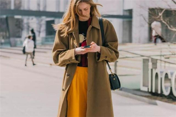 冬天闊腿褲配什么上衣 顯瘦又耐看 冬天闊腿褲配什么上衣 顯瘦又耐看