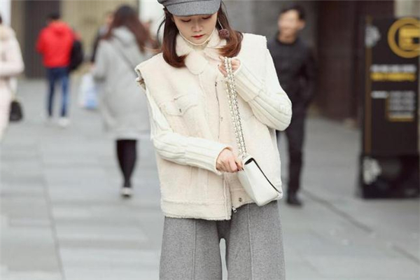 冬天闊腿褲配什么上衣 顯瘦又耐看 冬天闊腿褲配什么上衣 顯瘦又耐看