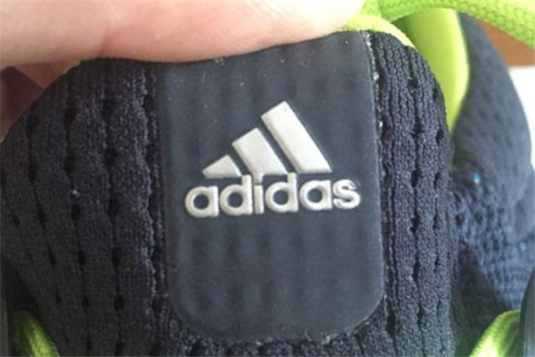 阿迪達(dá)斯ub系列真假辨別 注意觀察細(xì)節(jié) 阿迪達(dá)斯ub系列真假辨別 注意觀察細(xì)節(jié)