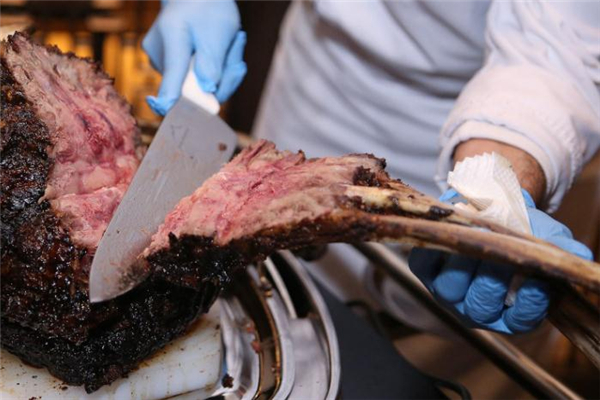 戰(zhàn)斧牛排是哪個(gè)部位 原來是這里 戰(zhàn)斧牛排是哪個(gè)部位 原來是這里