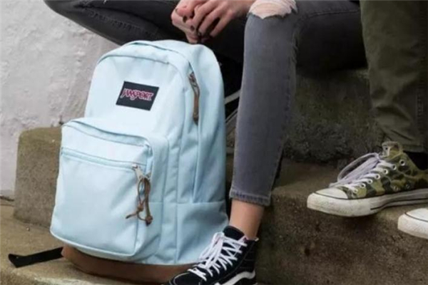 jansport雙肩包多少錢 學(xué)生黨的最愛 jansport雙肩包多少錢 學(xué)生黨的最愛