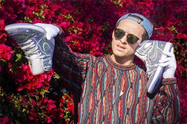 aj1 northern light北極光在哪買 定制全水晶鞋身 aj1 northern light北極光在哪買 定制全水晶鞋身