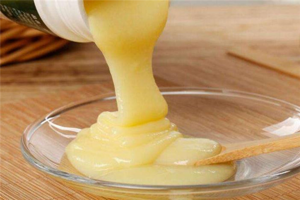 蜂王漿男人可以吃嗎 可以放心食用 蜂王漿男人可以吃嗎 可以放心食用