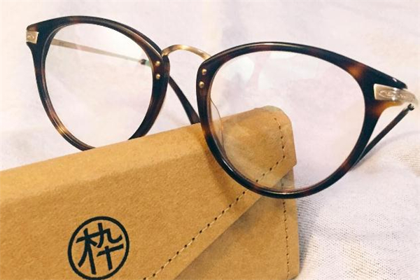 木九十眼鏡為什么那么貴 材質(zhì)工藝都很不錯(cuò) 木九十眼鏡為什么那么貴 材質(zhì)工藝都很不錯(cuò)