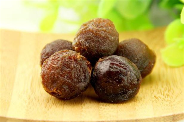 桂圓煮粥可以天天吃嗎 注意要適量 桂圓煮粥可以天天吃嗎 注意要適量