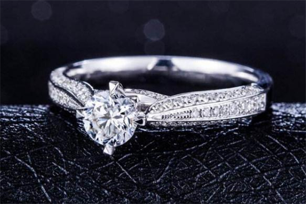 70分鉆戒大概多少錢(qián) 大小剛剛好 70分鉆戒大概多少錢(qián) 大小剛剛好