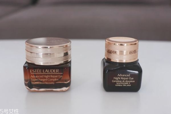 雅詩蘭黛眼霜新款老款區(qū)別 雅詩蘭黛眼霜新舊對(duì)比 雅詩蘭黛眼霜新款老款區(qū)別 雅詩蘭黛眼霜新舊對(duì)比