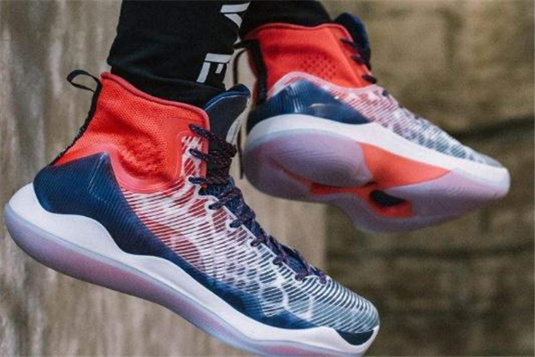 李寧馭帥11和馭帥12對(duì)比測(cè)評(píng) 有這些升級(jí) 李寧馭帥11和馭帥12對(duì)比測(cè)評(píng) 有這些升級(jí)