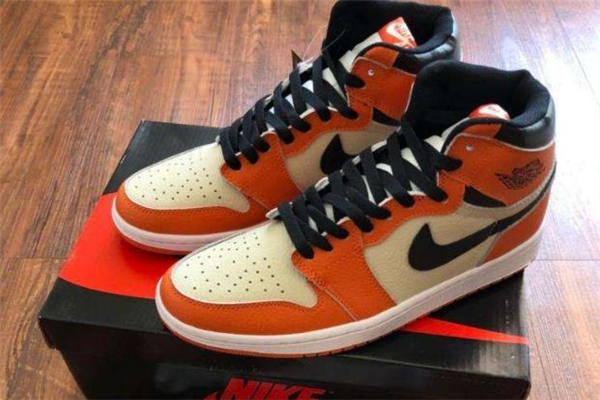 aj1扣碎有幾個(gè)版本 扣碎籃板配色匯總 aj1扣碎有幾個(gè)版本 扣碎籃板配色匯總