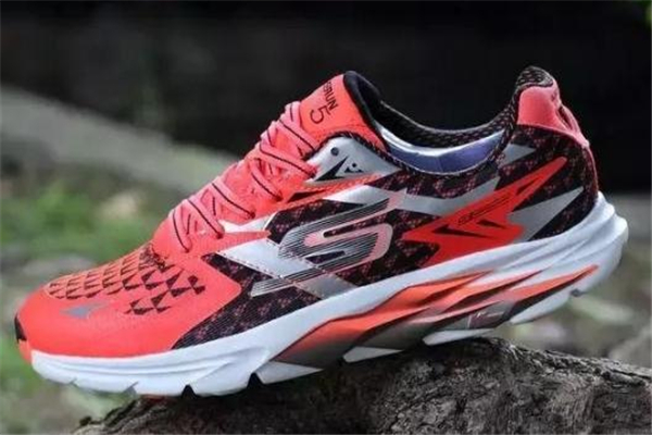 500元左右的跑鞋推薦 性價比超高 500元左右的跑鞋推薦 性價比超高