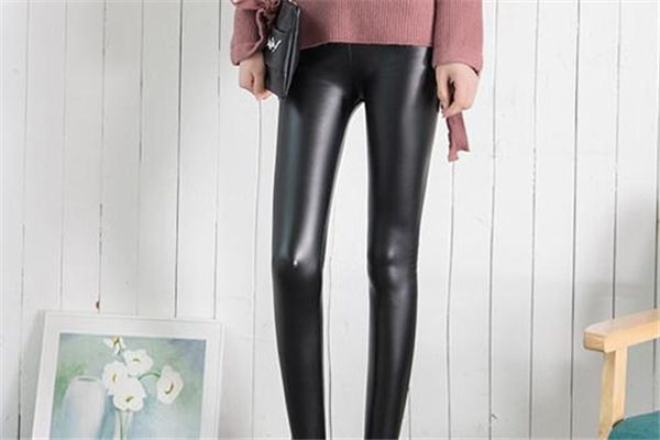 皮褲腰大了怎么改 輕松收緊不留痕跡 皮褲腰大了怎么改 輕松收緊不留痕跡