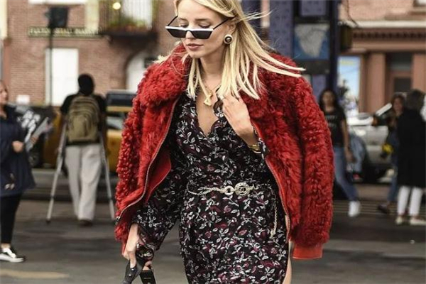 紅梨色適合黃皮嗎 要注意搭配 紅梨色適合黃皮嗎 要注意搭配