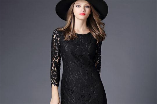 蕾絲裙可以當(dāng)禮服穿嗎 款式得體即可 蕾絲裙可以當(dāng)禮服穿嗎 款式得體即可