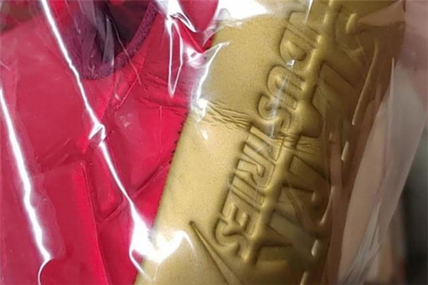 阿迪達斯哈登3鋼鐵俠發(fā)售時間 漫威官方聯(lián)名款 阿迪達斯哈登3鋼鐵俠發(fā)售時間 漫威官方聯(lián)名款