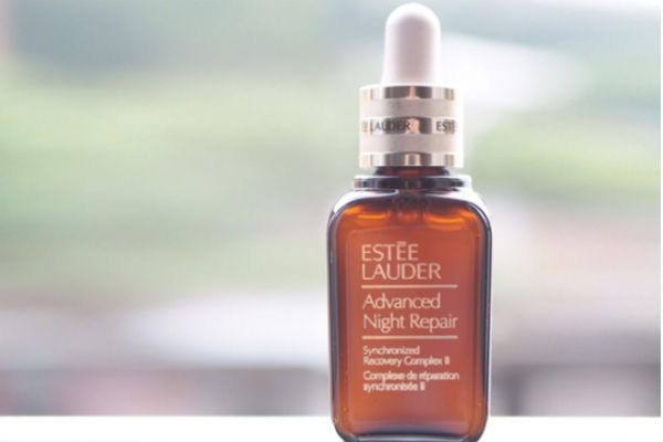 毛孔細(xì)致精華液怎么用 收縮毛孔原液使用方法 毛孔細(xì)致精華液怎么用 收縮毛孔原液使用方法