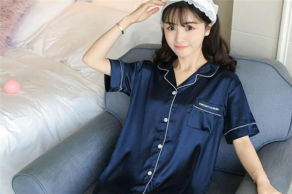 真絲睡衣為什么那么貴 原因有很多 真絲睡衣為什么那么貴 原因有很多