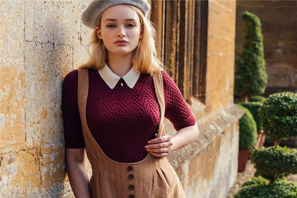 棗紅色配什么顏色好看 最佳搭配方案 棗紅色配什么顏色好看 最佳搭配方案