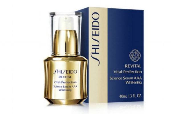 白天用不用精華 使用適合白天用的精華 白天用不用精華 使用適合白天用的精華