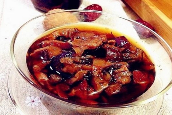 痛經(jīng)怎么辦?喝桂圓紅棗茶輕松解決疼痛 痛經(jīng)怎么辦?喝桂圓紅棗茶輕松解決疼痛