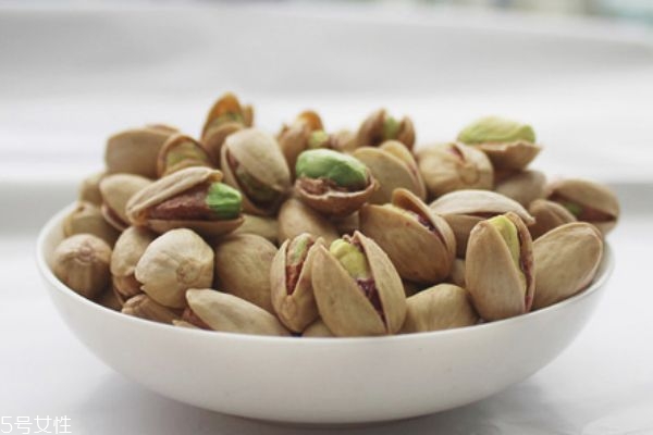 開心果吃了會(huì)胖嗎 怎樣吃開心果不會(huì)胖 開心果吃了會(huì)胖嗎 怎樣吃開心果不會(huì)胖