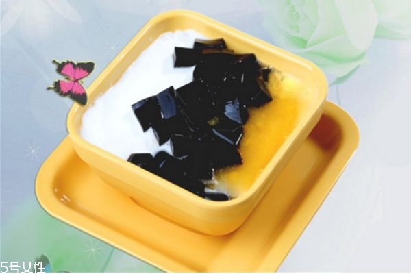 龜苓膏多久吃一次比較好 吃龜苓膏的好處和壞處 龜苓膏多久吃一次比較好 吃龜苓膏的好處和壞處