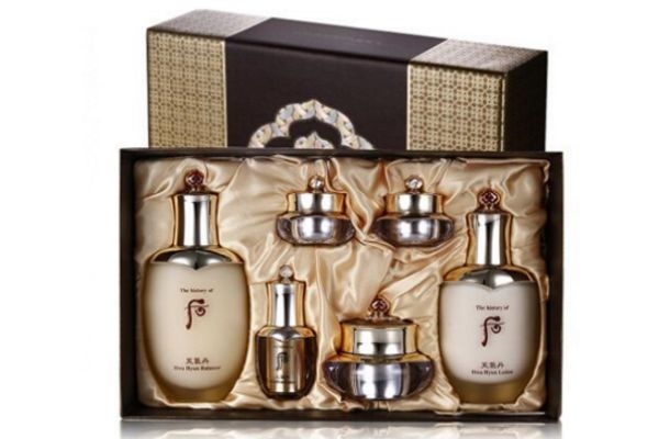 四十多歲女人適合護膚品 四五十歲的女人適合什么護膚品 四十多歲女人適合護膚品 四五十歲的女人適合什么護膚品