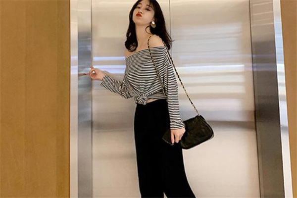 臉大的女生穿什么衣服好看 顯臉小穿搭秘籍 臉大的女生穿什么衣服好看 顯臉小穿搭秘籍