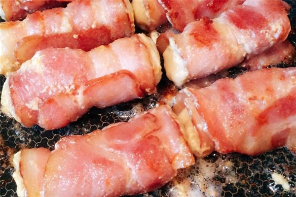 煎培根用什么油 這種油最好 煎培根用什么油 這種油最好