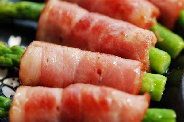 煎培根用什么油 這種油最好 煎培根用什么油 這種油最好