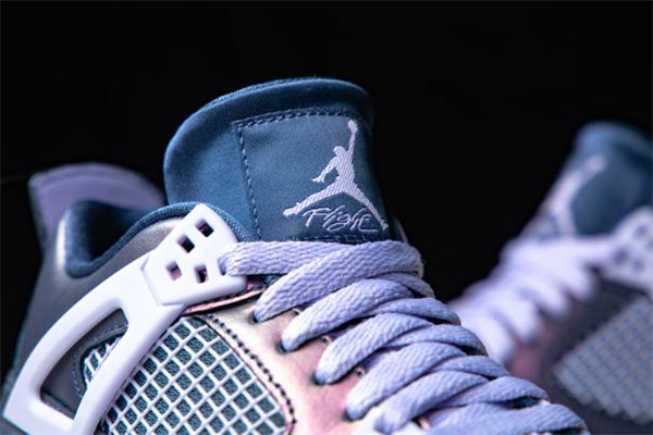 aj4變色龍多少錢 aj4變色龍原價 aj4變色龍多少錢 aj4變色龍原價