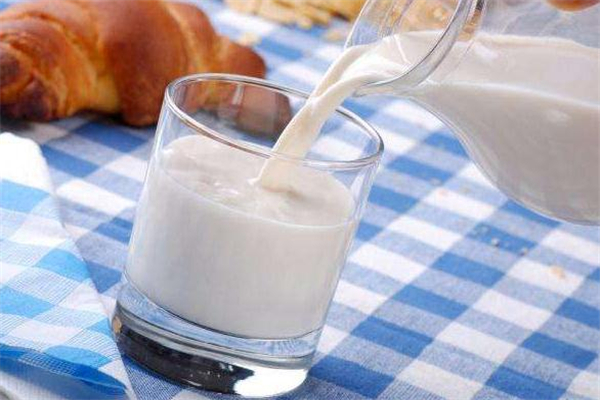 早餐奶可以加熱嗎 加熱喝更養(yǎng)胃 早餐奶可以加熱嗎 加熱喝更養(yǎng)胃