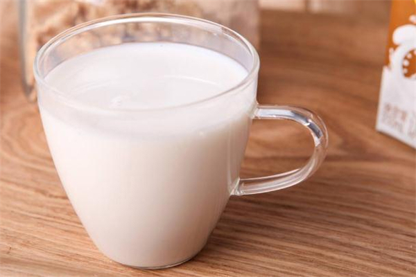 早餐奶可以加熱嗎 加熱喝更養(yǎng)胃 早餐奶可以加熱嗎 加熱喝更養(yǎng)胃